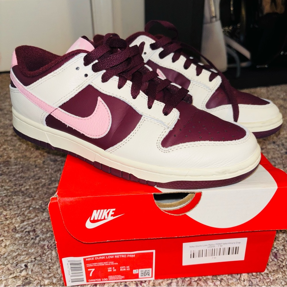 Dunk lows valentines